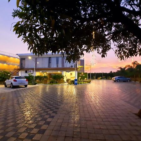 Carina Retreat Resort Sasan Gir Eksteriør billede