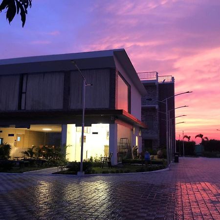 Carina Retreat Resort Sasan Gir Eksteriør billede