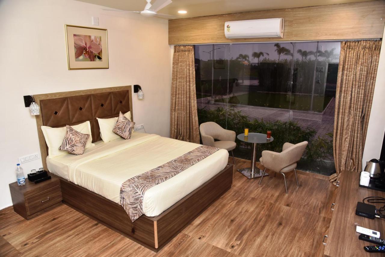 Carina Retreat Resort Sasan Gir Eksteriør billede