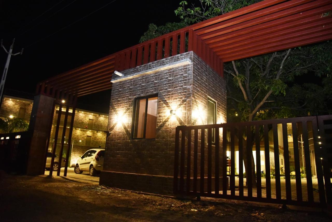 Carina Retreat Resort Sasan Gir Eksteriør billede