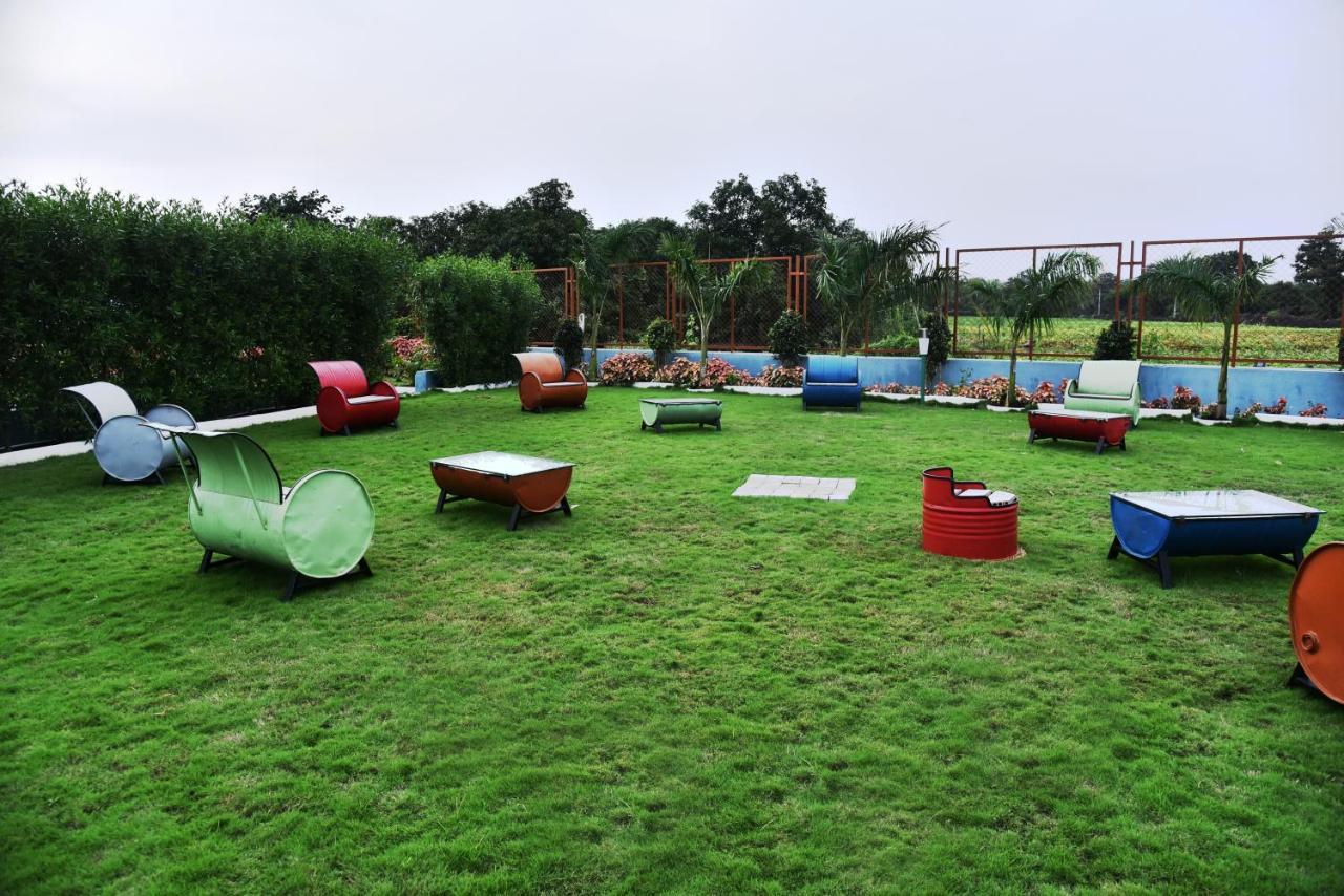 Carina Retreat Resort Sasan Gir Eksteriør billede